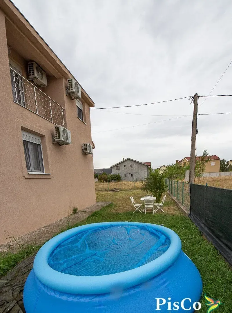 Prodaja, kuća, 200m², Donja Gorica, Podgorica