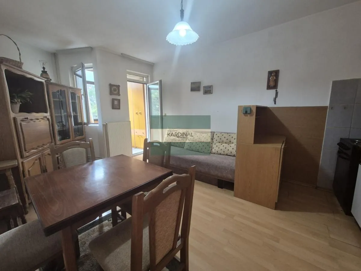 Prodaja, jednosoban stan, 41m², Pijaca, Jagodina