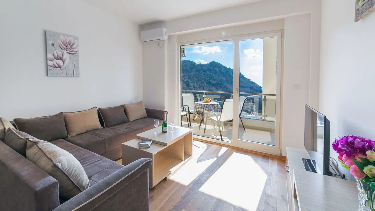 Sale, three bedroom apartment, 93m², Rafailovići, Budva