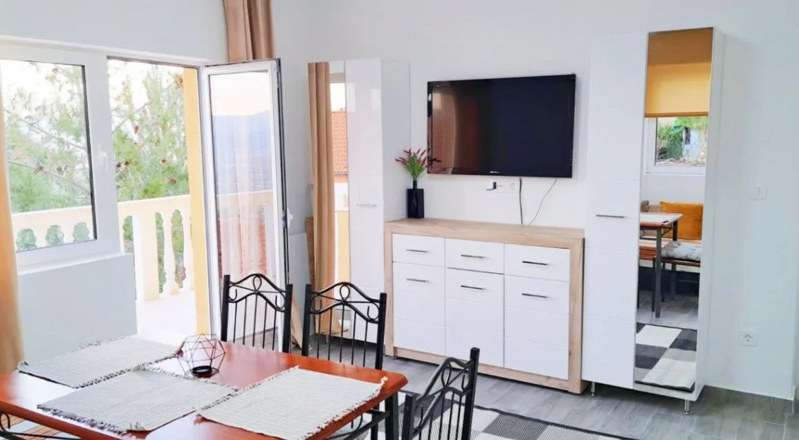 Prodaja, jednosoban stan, 42m², Kavač, Kotor