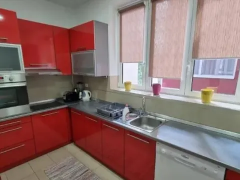 Izdavanje, trosoban stan, 88m², Kalenić Pijaca, Vračar Sve Podlokacije - image 4