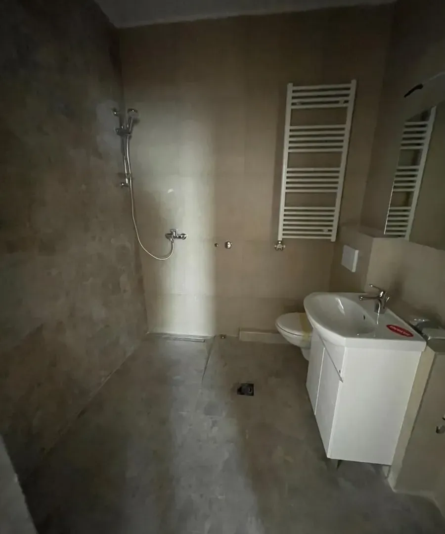 Prodaja, trosoban stan, 73m², Adamovićevo Naselje, Novi Sad Sve Podlokacije