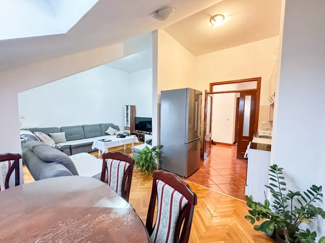Prodaja, trosoban stan, 91m², Stari Aerodrom, Podgorica