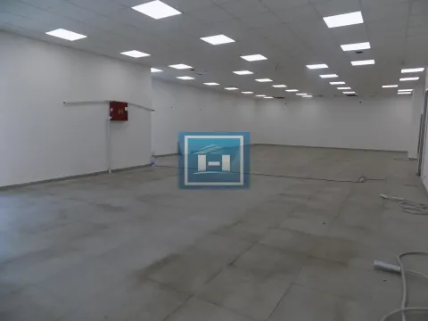 Izdavanje, poslovni prostor, 322m², Paraćin, Srbija - image 7