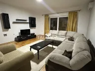 Rent, three bedroom apartment, 130m², Tološi, Podgorica - image 5