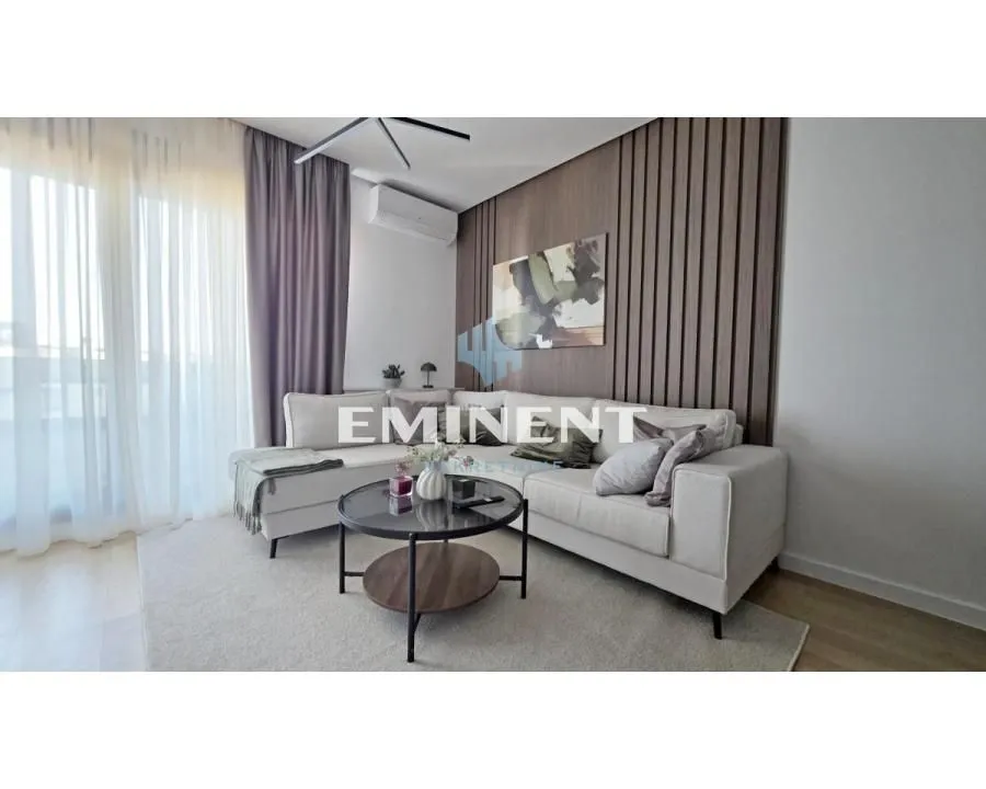 Rent, three bedroom apartment, 80m², Savski Venac, Beograd