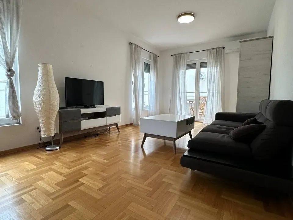 Sale, two bedroom apartment, 75m², Centar, Budva