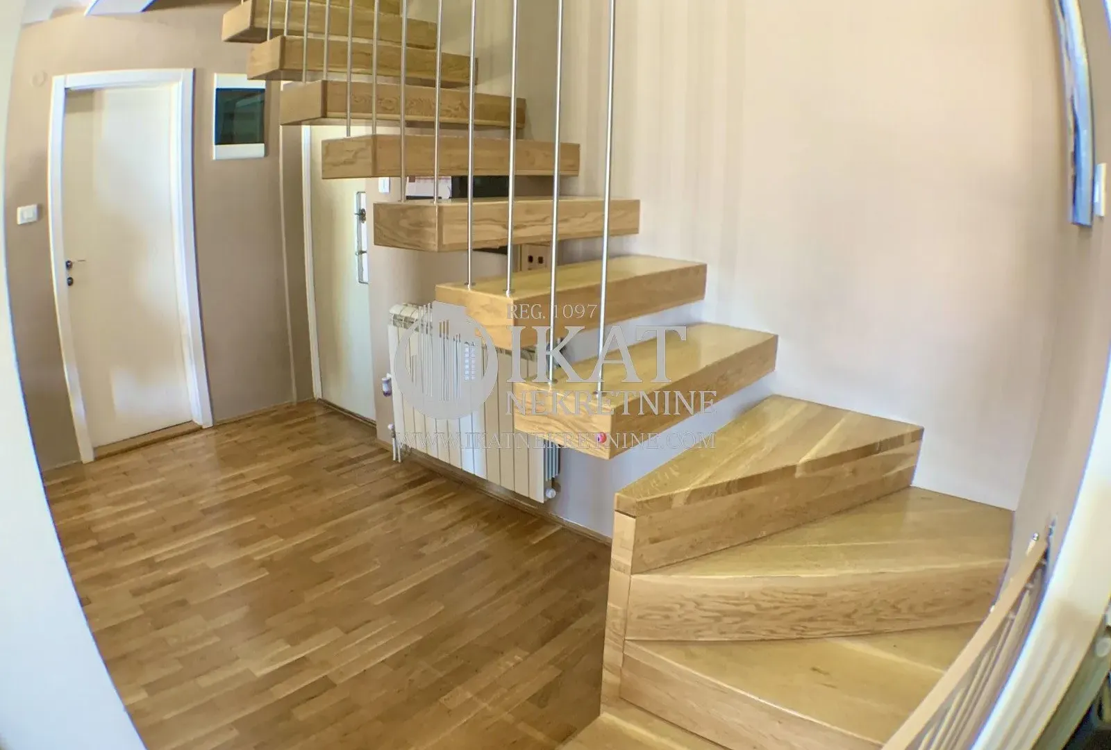 Sale, four bedroom apartment, 157m², Lion, Zvezdara Sve Podlokacije