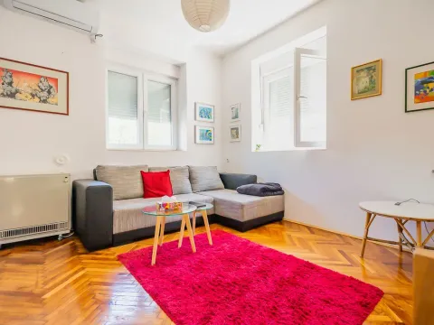 Sale, two bedroom apartment, 62m², Stara Varoš, Podgorica - image 11