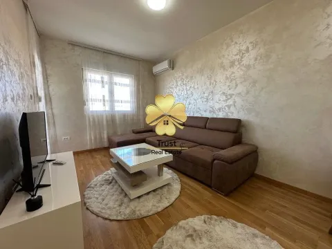 Prodaja, jednosoban stan, 43m², Stari Aerodrom, Podgorica