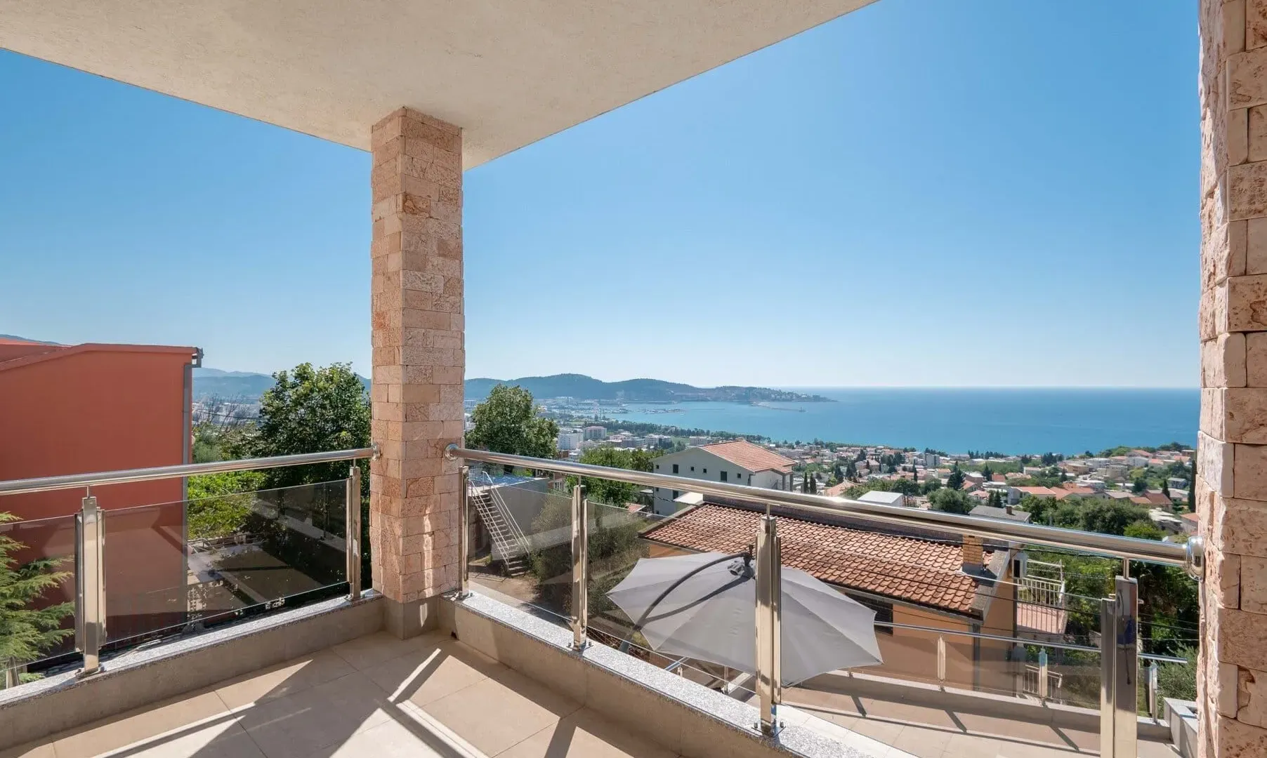 Sale, house, 500m², Šušanj, Bar