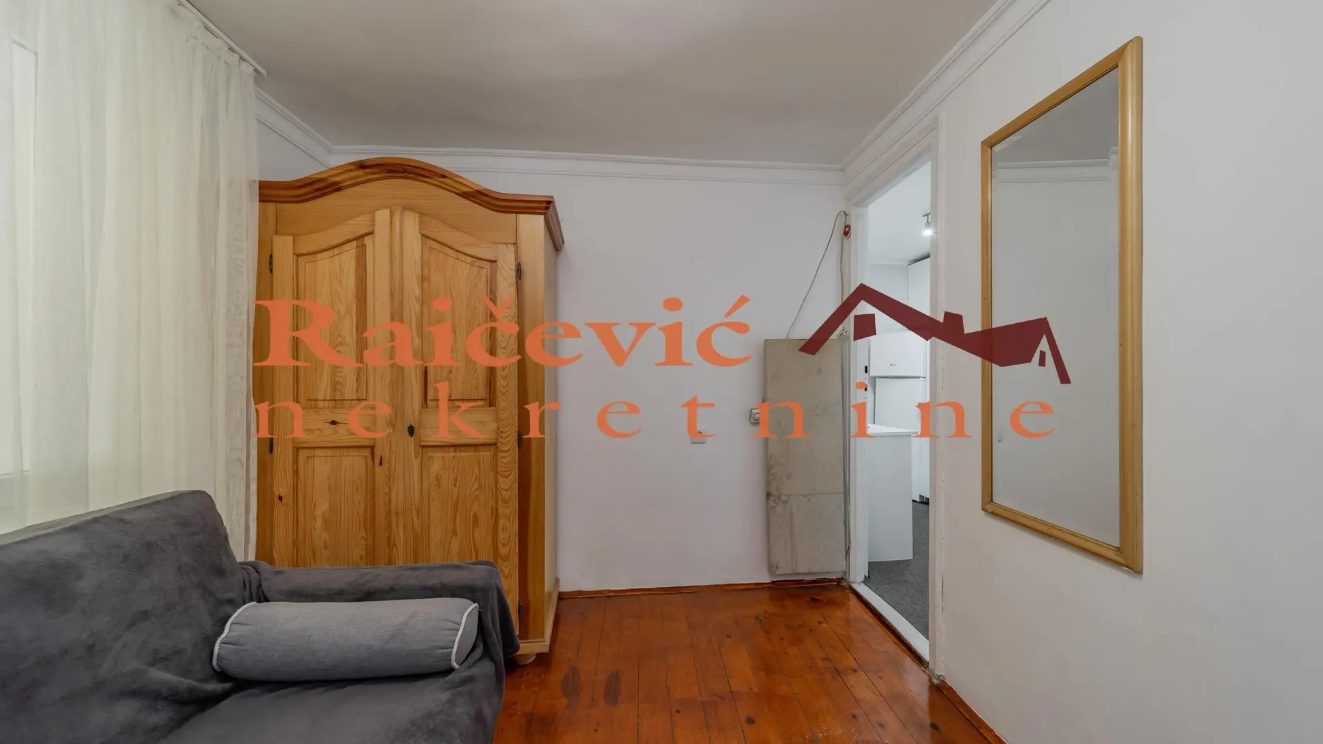 Prodaja, jednosoban stan, 40m², Kalenić Pijaca, Vračar Sve Podlokacije