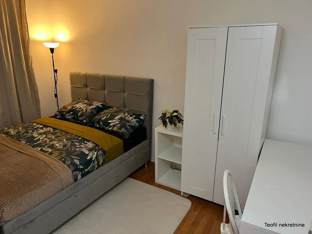 Prodaja, dvosoban stan, 37m², Zemun Centar, Zemun Sve Podlokacije