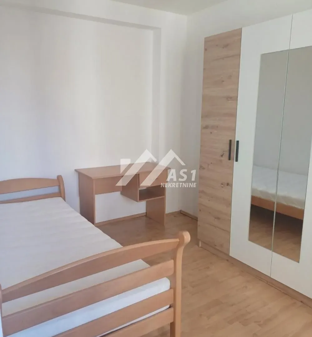 Izdavanje, jednosoban stan, 38m², Liman 1, Novi Sad Sve Podlokacije