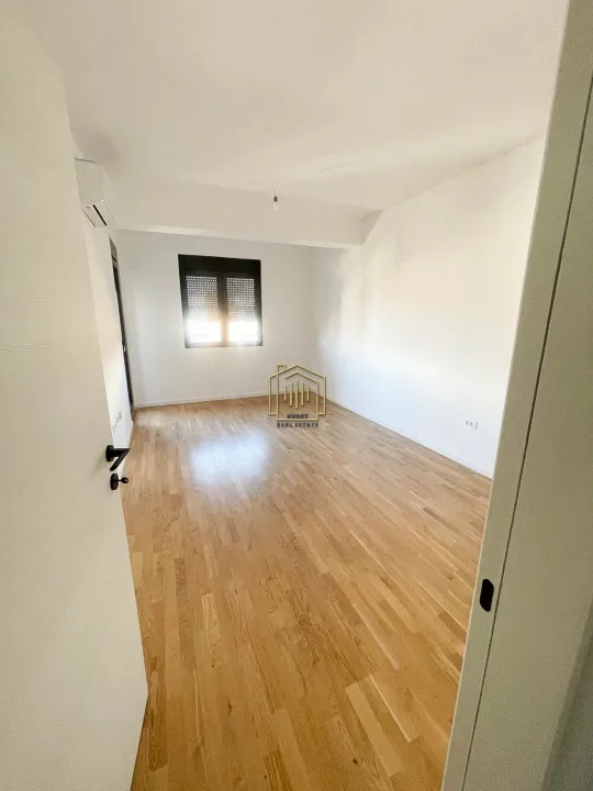 Rent, one bedroom apartment, 45m², Stari Aerodrom, Podgorica