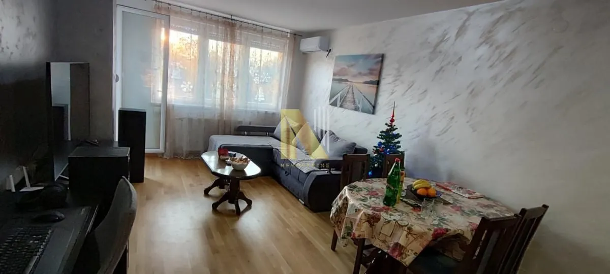 Rent, two bedroom apartment, 48m², Salajka, Novi Sad Sve Podlokacije