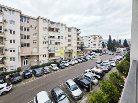 Rent, one bedroom apartment, 43m², Zagorič, Podgorica - image 9