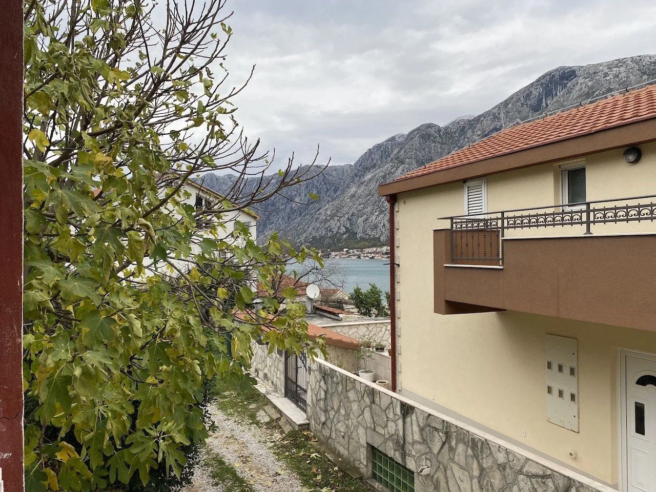 Prodaja, kuća, 150m², Prčanj, Kotor