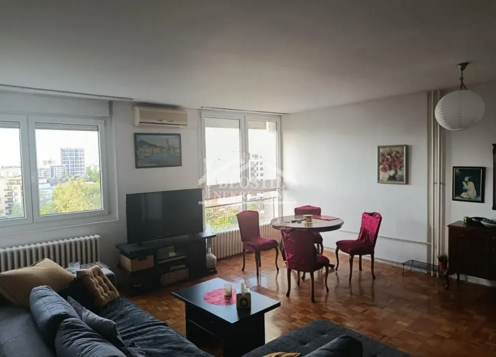 Sale, three bedroom apartment, 74m², Banjica, Voždovac Sve Podlokacije