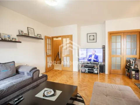 Prodaja, jednosoban stan, 57m², Stari Aerodrom, Podgorica - image 3