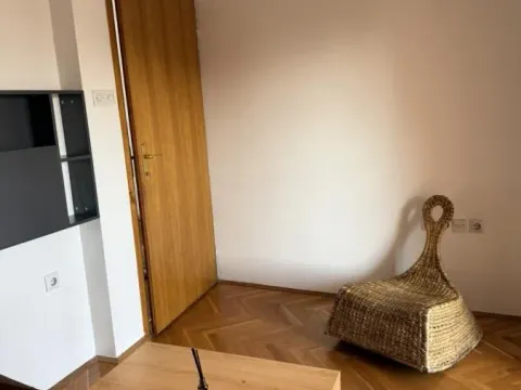 Izdavanje, dvosoban stan, 42m², Salajka, Novi Sad Sve Podlokacije - image 6