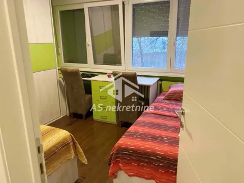 Izdavanje, četvorosoban stan, 83m², Voždovac Sve Podlokacije, Beograd - image 18