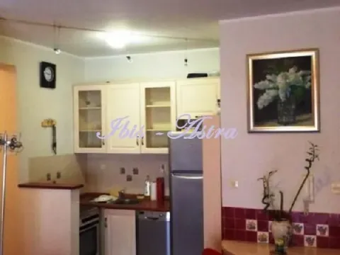 Rent, two bedroom apartment, 45m², Stari Grad, Beograd - image 4