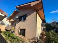 Rent, house, 130m², Stari Aerodrom, Podgorica - image 1