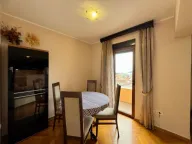Stan na dan, trosoban stan, 98m2, Lazi, Budva
