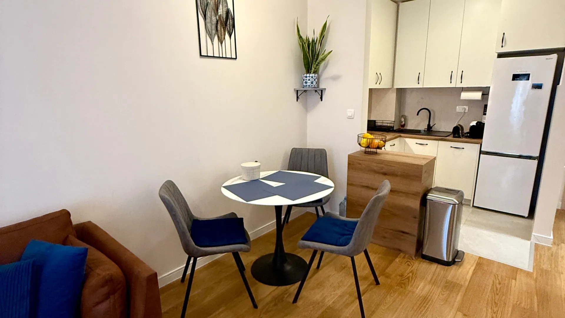 Prodaja, jednosoban stan, 40m², Central Point, Podgorica