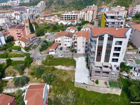 Prodaja, plac, 765m², Bečići, Budva - image 2