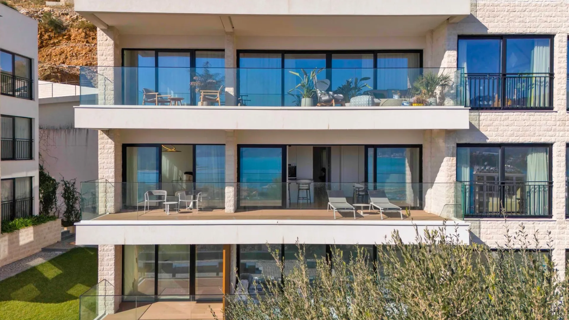 Sale, three bedroom apartment, 125m², Vidikovac, Budva
