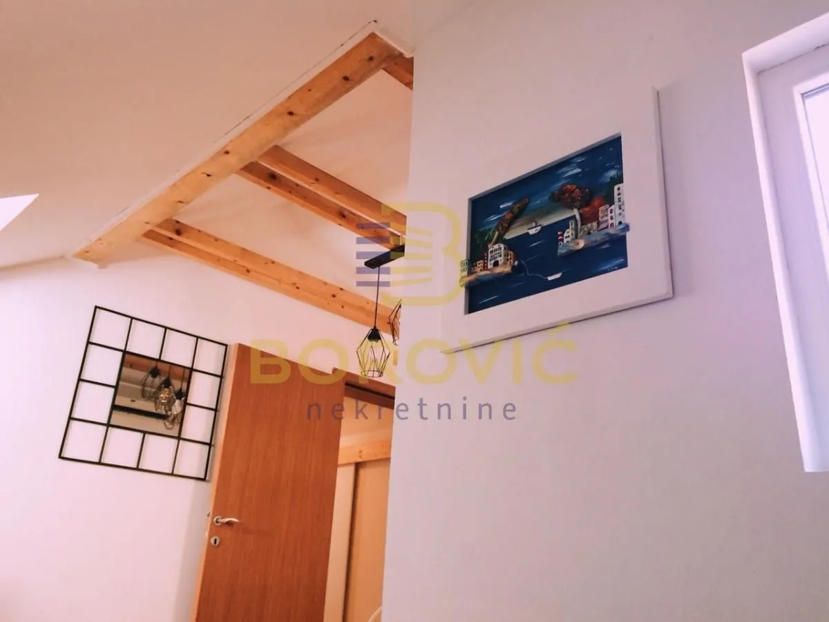 Sale, two bedroom apartment, 37m², Vračar Sve Podlokacije, Beograd