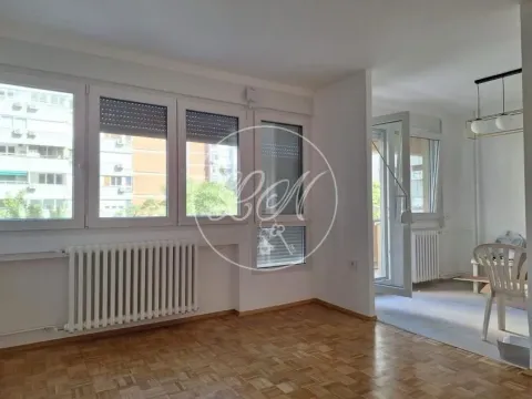 Sale, one bedroom apartment, 58m², Novi Beograd Sve Podlokacije, Beograd