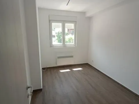 Sale, three bedroom apartment, 66m², Boleč, Grocka