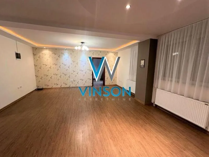 Prodaja, trosoban stan, 130m², Sremska Kamenica, Petrovaradin