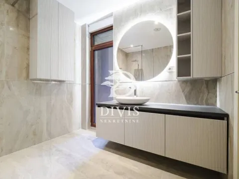 Izdavanje, poslovni prostor, 15330m², Senjak, Beograd - image 15