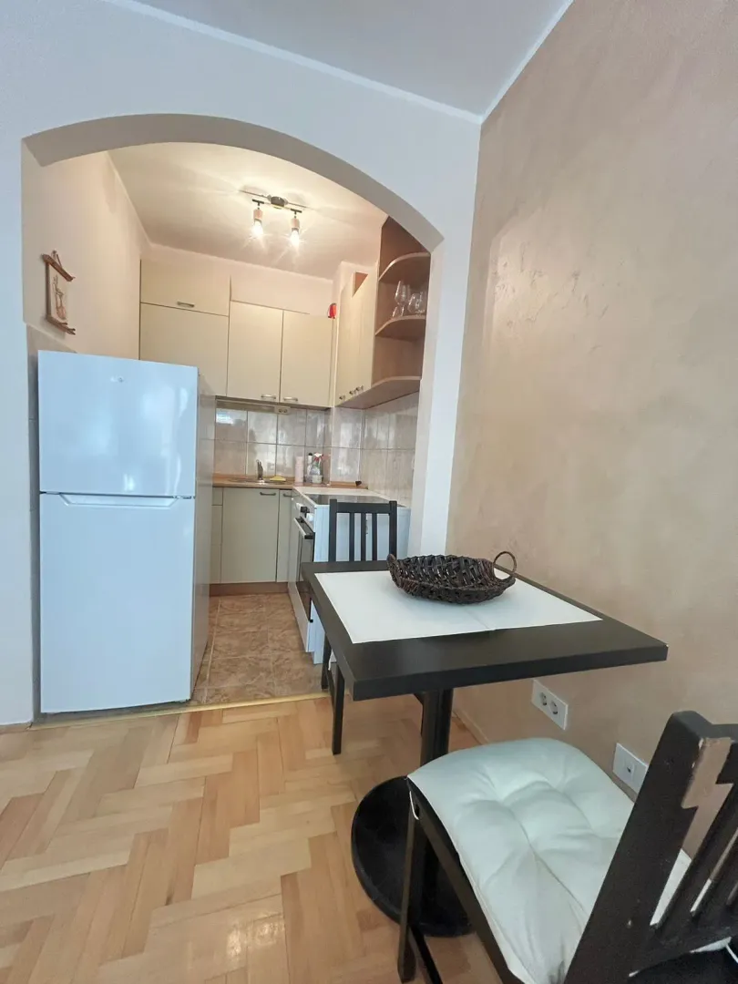 Rent, one bedroom apartment, 37m², Stari Aerodrom, Podgorica