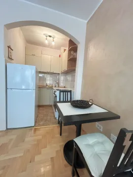 Rent, one bedroom apartment, 37m², Stari Aerodrom, Podgorica - image 4