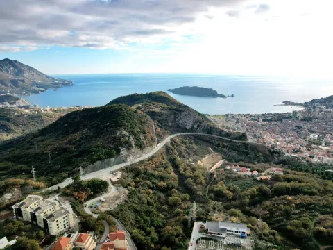 Zemljište in Markovići