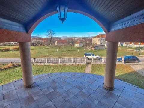 Prodaja, kuća, 150m², Nikšić, Crna Gora - image 8