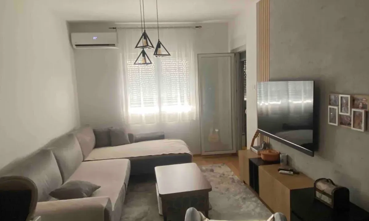 Rent, one bedroom apartment, 47m², Pobrežje, Podgorica