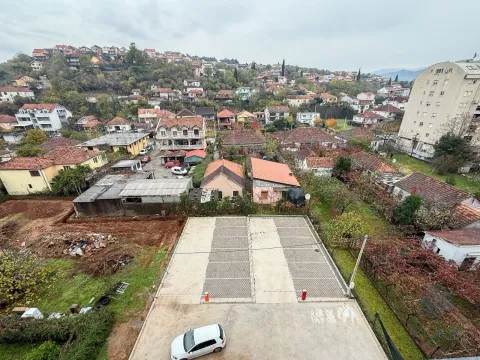 Izdavanje, trosoban stan, 163m², Preko Morače, Podgorica - image 22