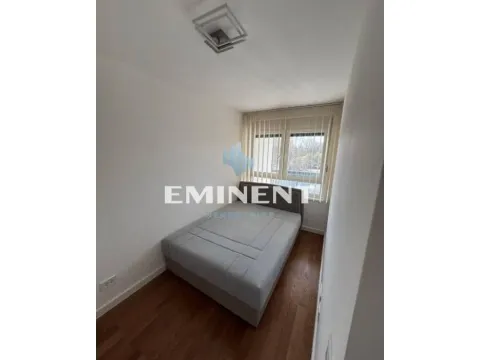 Izdavanje, dvosoban stan, 45m², Zemun Gornji Grad, Zemun Sve Podlokacije - image 6