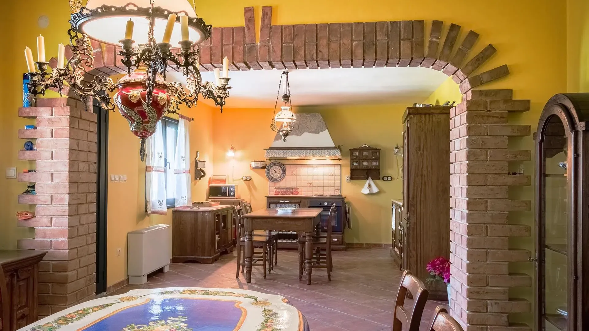 Sale, house, 365m², Dobrota, Kotor