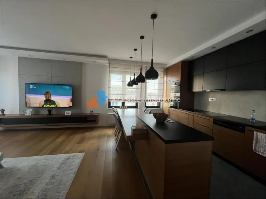 Rent, four bedroom apartment, 115m², Savski Venac, Beograd