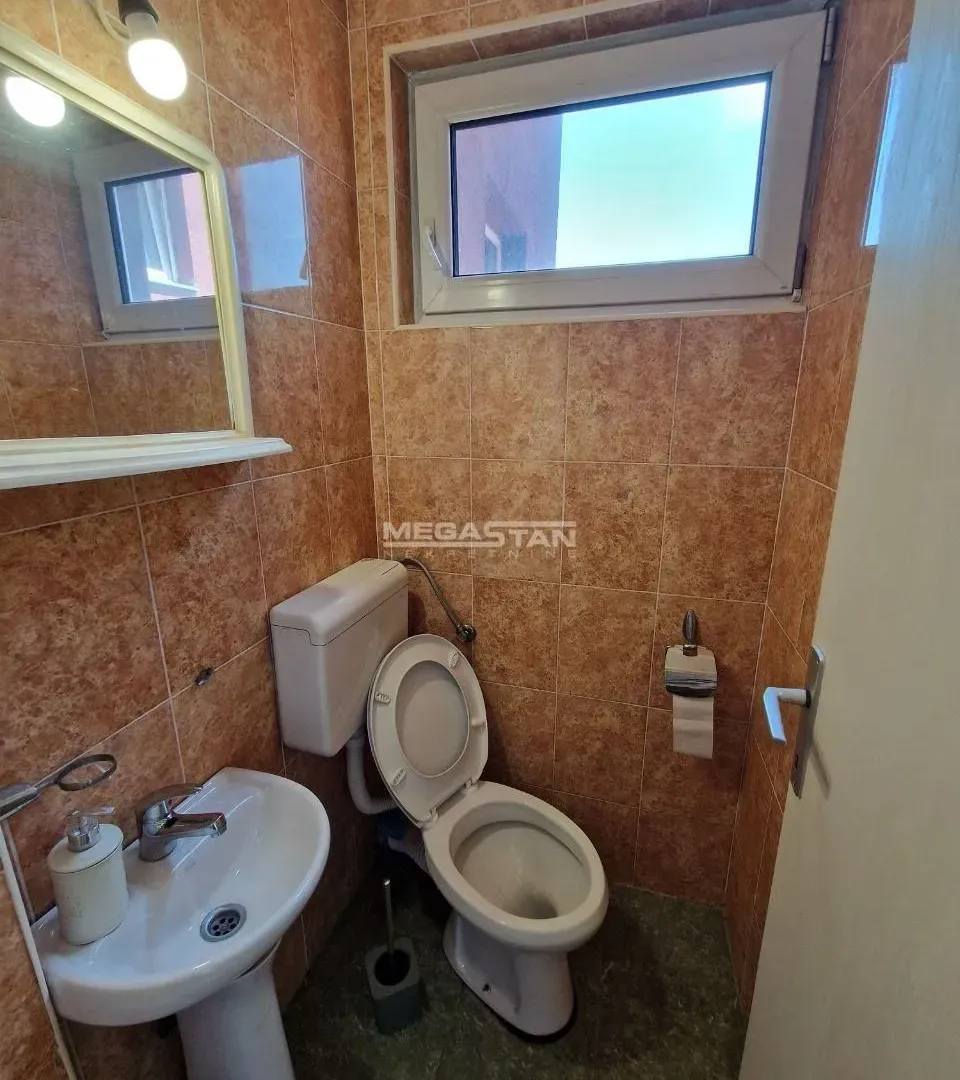 Rent, three bedroom apartment, 83m², Južni Bulevar, Vračar Sve Podlokacije