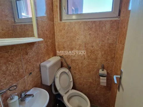 Izdavanje, trosoban stan, 83m², Južni Bulevar, Vračar Sve Podlokacije - image 12