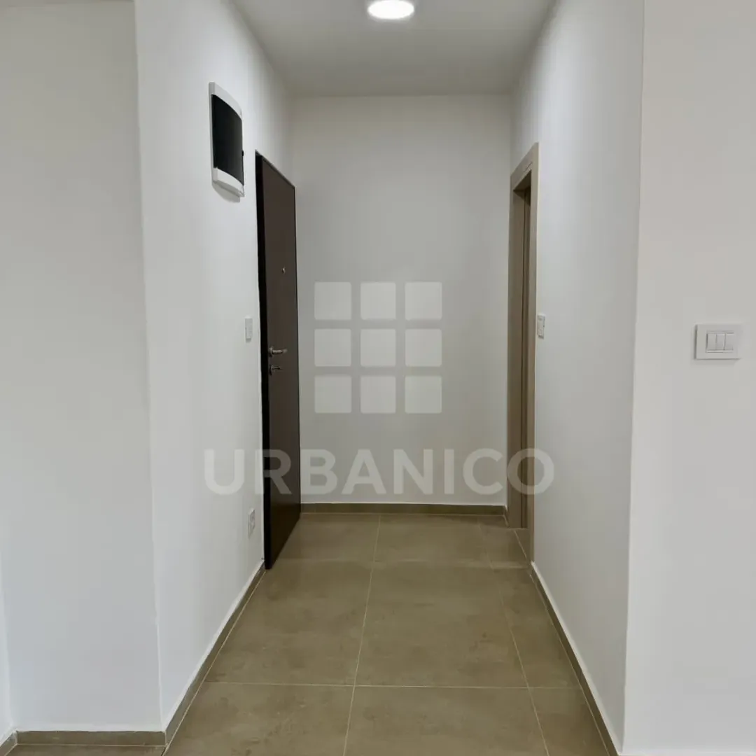 Sale, office space, 58m², Preko Morače, Podgorica