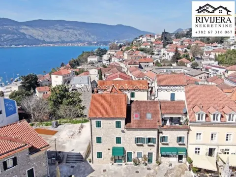Prodaja, kuća, 131m², Centar, Herceg Novi - image 17